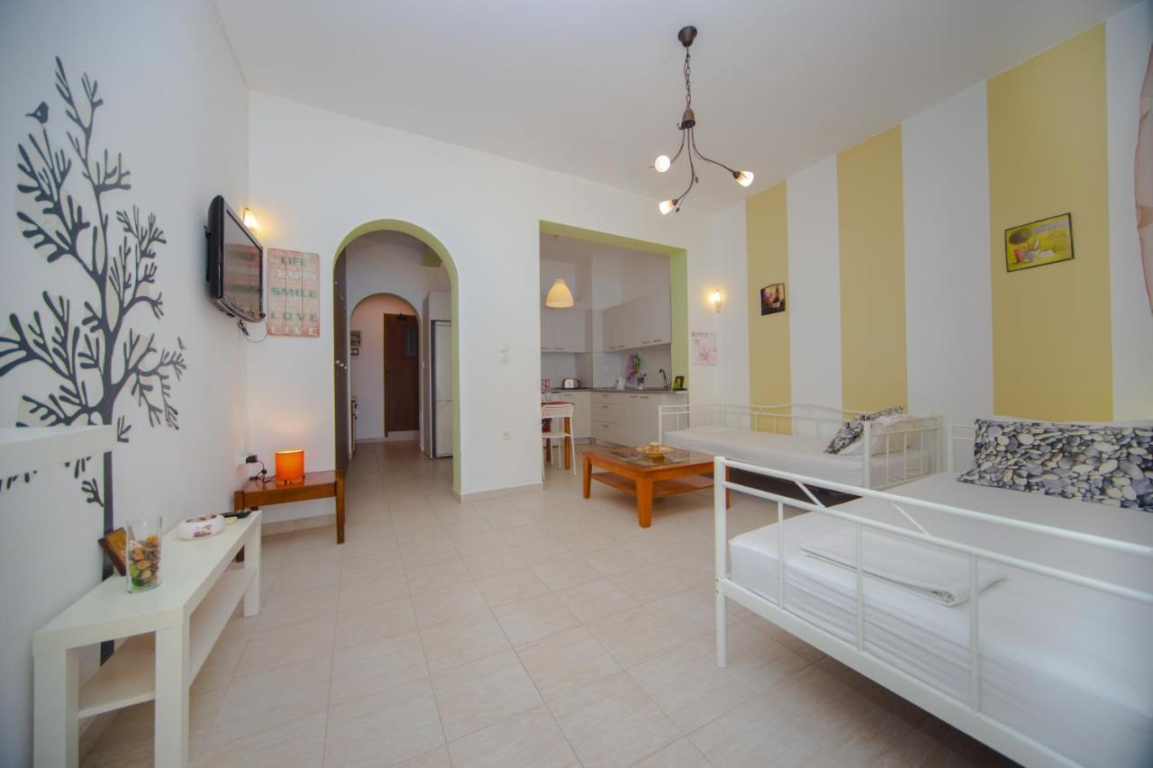 St Peter & Paul At Haraki Apartment Exterior photo